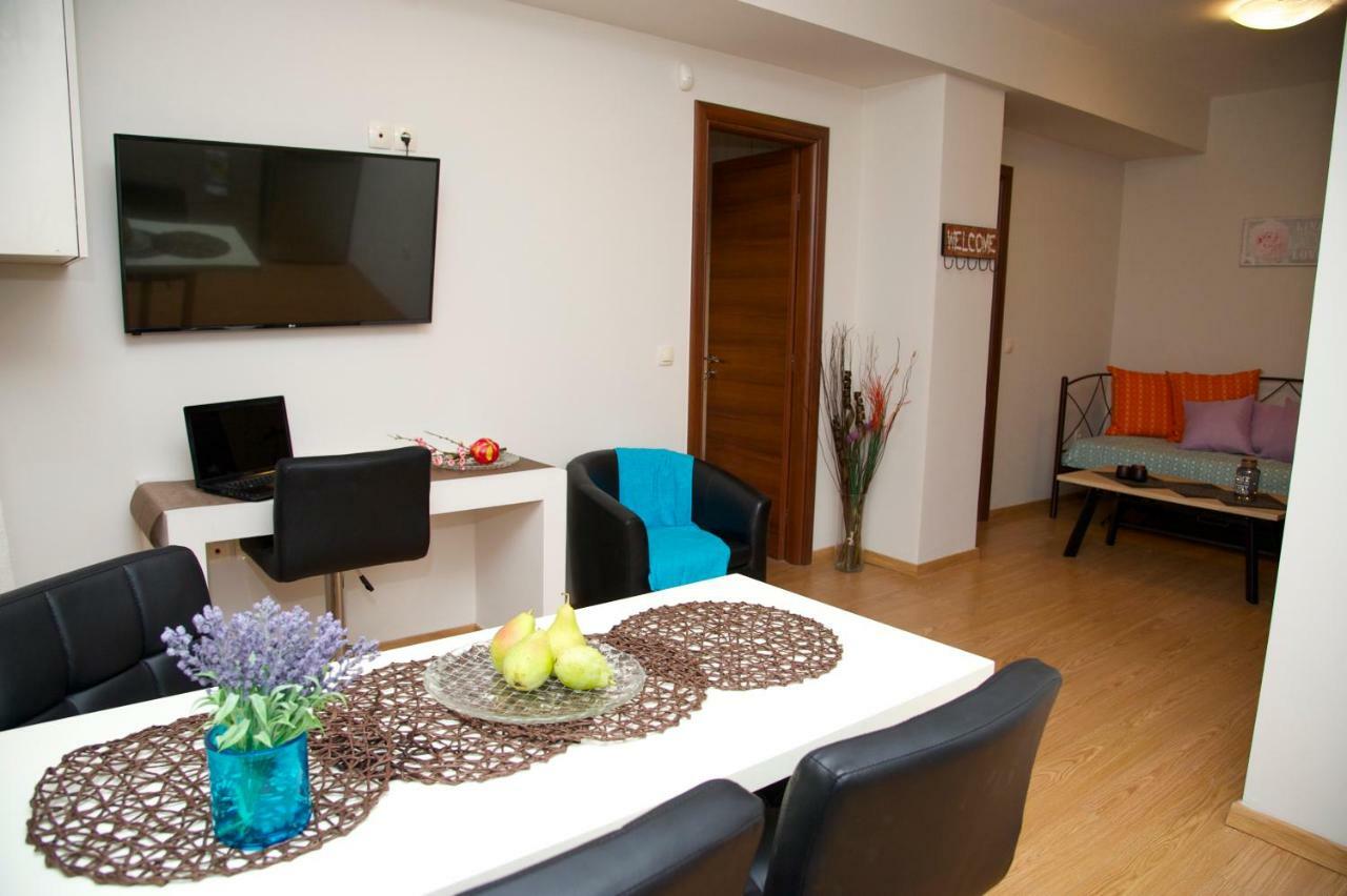 Apartamento Stylish And Elegant Apts Atenas Exterior foto