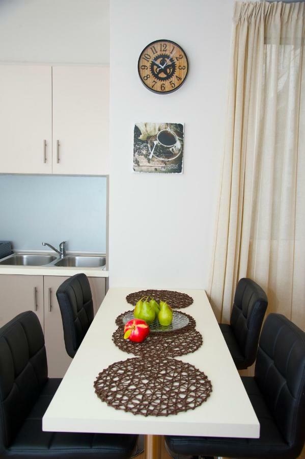 Apartamento Stylish And Elegant Apts Atenas Exterior foto